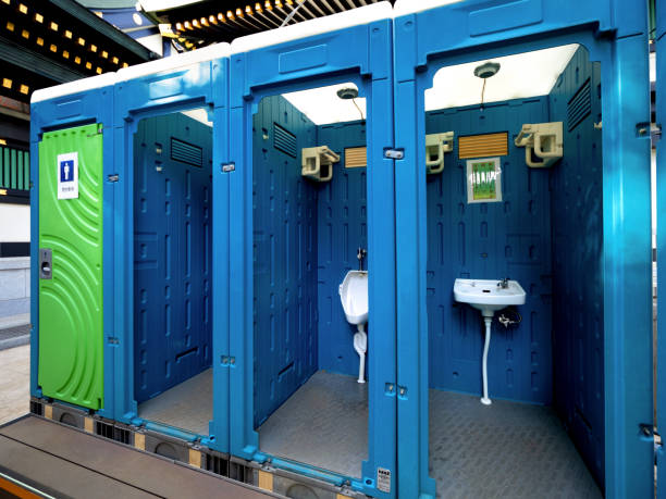 Portable Toilet Options We Offer in Santa Clarita, CA